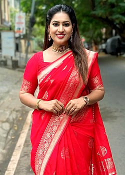 Nithya Raj image 3 of 4