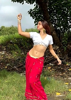 Nivedita Sharma image 3 of 3