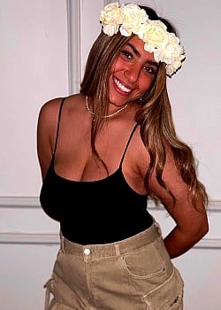 Noa Mizrahi image 1 of 3