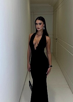 Noa Naori image 1 of 2