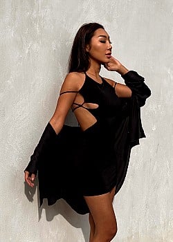 Nora Kyzy image 3 of 4