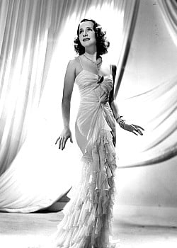 Norma Shearer image 2 of 4