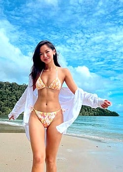 Novita Lam image 3 of 3