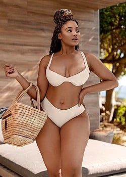 Nqobile Riana Mabizela image 4 of 4