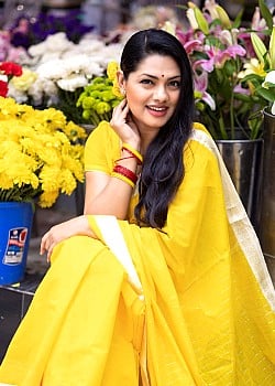Nusrat Imroz Tisha image 1 of 1