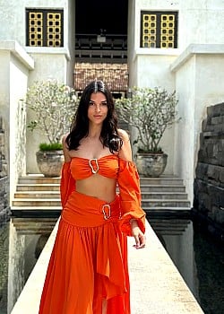 Oceane Ravy image 4 of 4