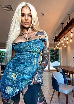 Oksana Radzhabova image 1 of 1