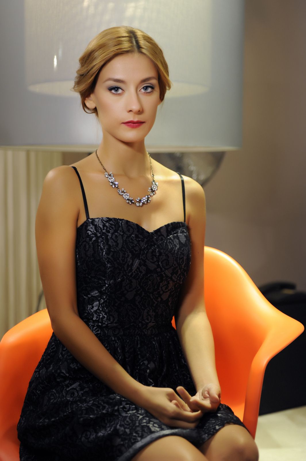 Olcay Yusufoglu - Free pics, galleries & more at Babepedia