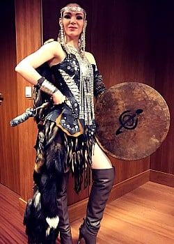 Olena Uutai image 2 of 3