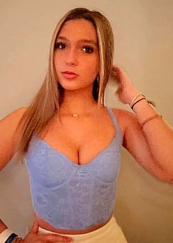Olivia Birkigt image 2 of 4