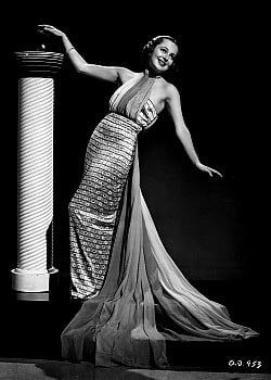Olivia De Havilland image 1 of 4
