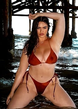 Olivia Juice image 1 of 4