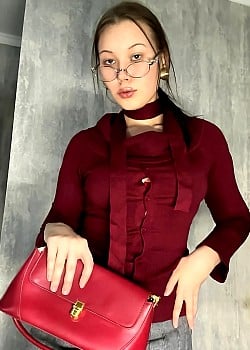 Olivia Moon image 1 of 1