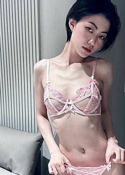 Olivia Shu image 3 of 4