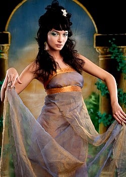Olya O image 2 of 4