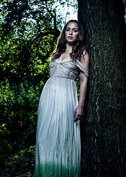 Oonagh image 2 of 2