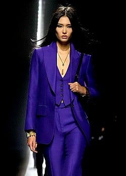 Ouyang Ying image 2 of 4