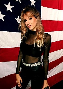 Paige Duddy image 1 of 3