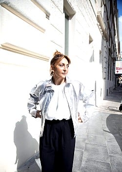 Paola Minaccioni image 4 of 4