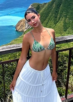Paola Minette image 2 of 4