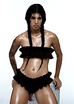 Paola Sarabia image 1 of 3