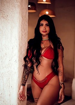 Paola Vega image 1 of 4