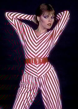 Pat Benatar image 3 of 4
