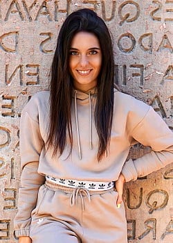 Paula Quintela image 2 of 2