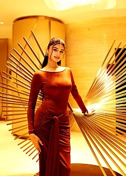 Payal Dhare image 3 of 4