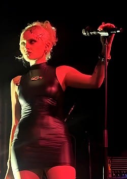 Persia Numan image 3 of 4