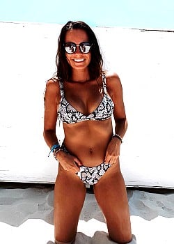 Peyton Brie image 2 of 3
