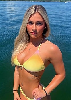 Peytyn Oliver image 2 of 4