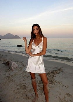 Philine Pi Roepstorff image 2 of 3