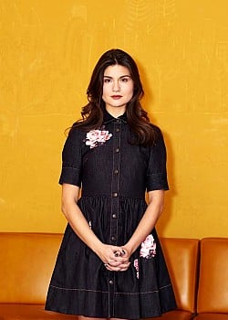 Phillipa Soo image 1 of 2