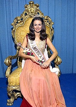 Phyllis George image 3 of 3