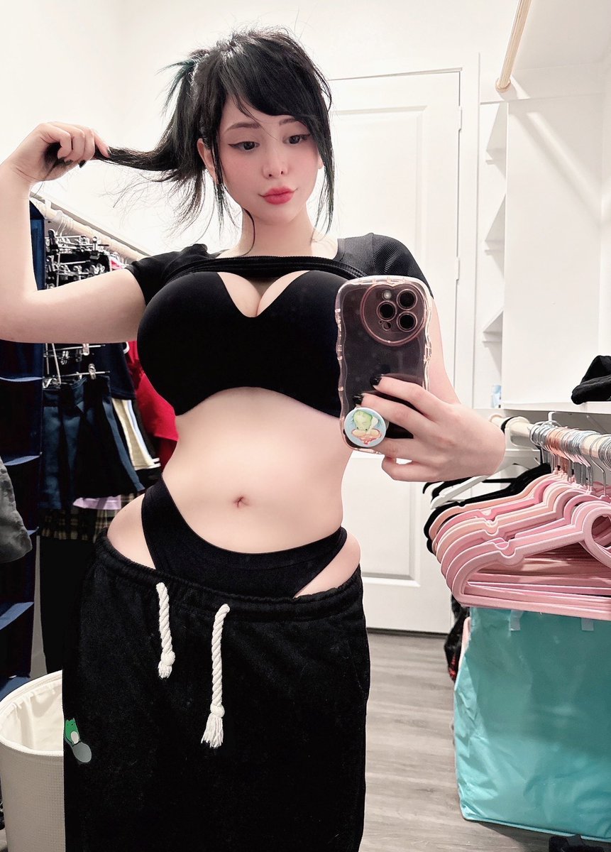 Pinkchyu - Free pics, galleries & more at Babepedia