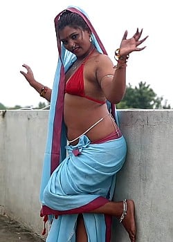 Pinky Bhabhi image 4 of 4