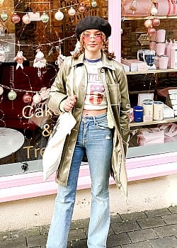 Pixie Davies image 2 of 2