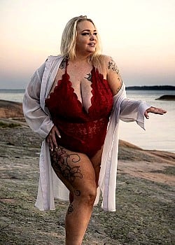 PlusSizeSuomi image 3 of 4