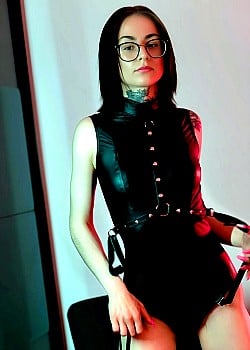 Pollie Starr image 2 of 2