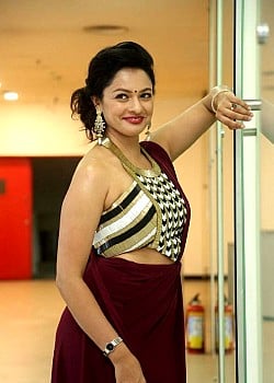 Pooja Kumar image 2 of 2