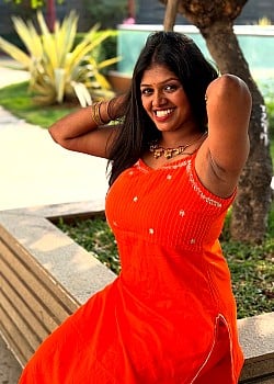 Pooja Thakur image 1 of 2