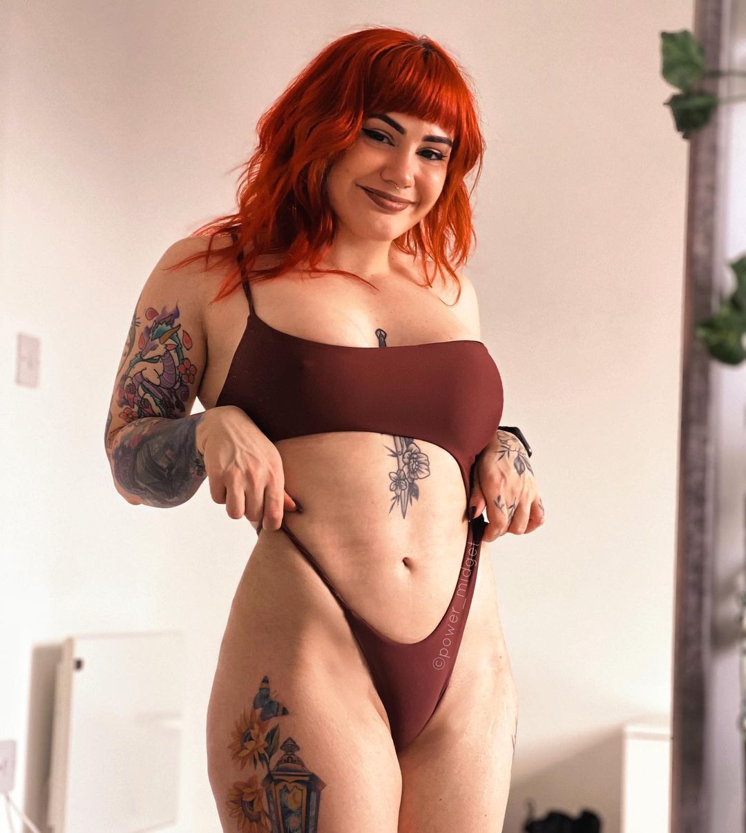 Power Midget - Free nude pics, galleries & more at Babepedia