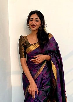 Preity Mukhundhan image 2 of 4