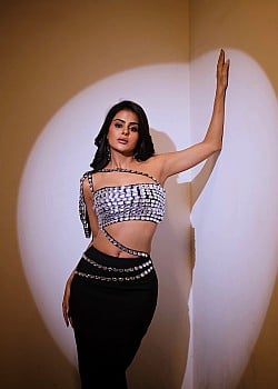 Priyanka Chaudhary image 3 of 3