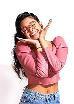 Priyanka Naik image 3 of 4