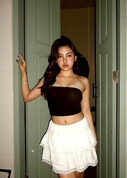 Rachel Aseelah image 2 of 2