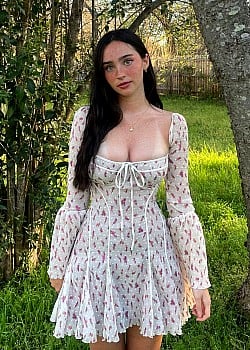 Rachel Cambra image 1 of 1