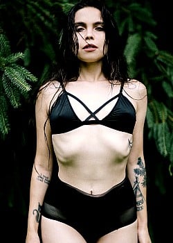 Rachel Dashae image 1 of 1