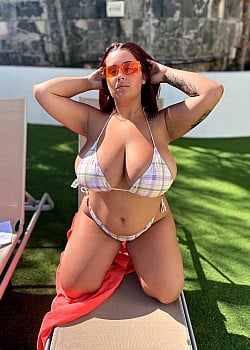Rachel Galvan image 2 of 2